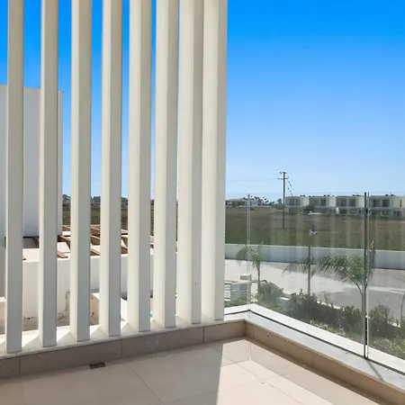 Villa Serenity Waves 26 Larnaca