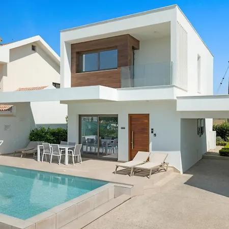 וילה Serenity Waves 26 *