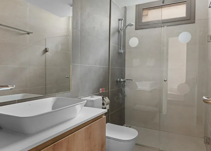 Serenity Waves 26 Villa *