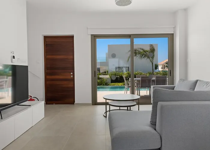 Serenity Waves 26 Villa